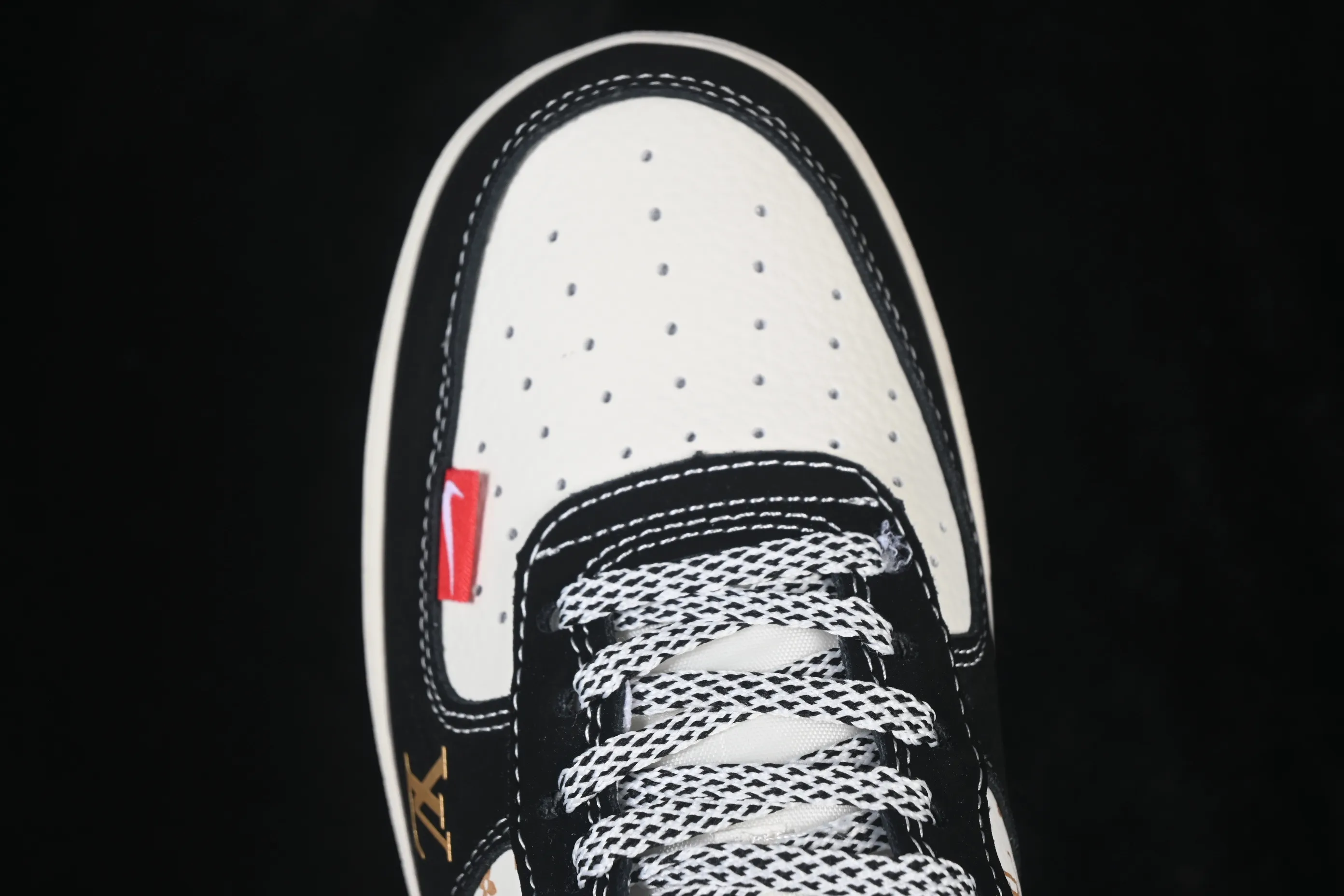 All categories Nk Air Force 1 Air Force series Nk Air Force 1 Low Air Force low-top Nike Air Force 1'07 Low black and white contrast Air Force 1 low-top casual sneakers KL1688-006